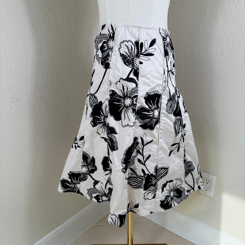 Yansi Fugel A-Line Skirt 6 White Black Floral Paneled‎ Cotton Retro Art Deco